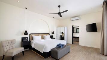 Deluxe Villa | 1 bedroom, in-room safe, blackout curtains, soundproofing
