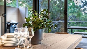 Dining - Carpe Vino - Peaceful Bushland Luxury Between Coast and Town (Margaret River)