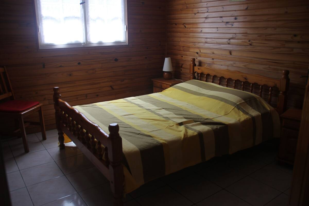 Classic-Bungalow, Nichtraucher, Gartenblick | Hochwertige Bettwaren, Bügeleisen/Bügelbrett, kostenloses WLAN