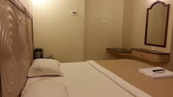 Rollaway beds, free WiFi