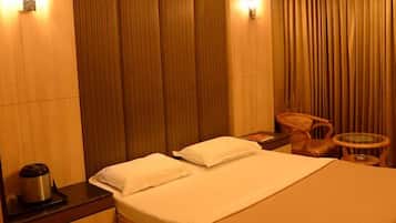 Rollaway beds, free WiFi