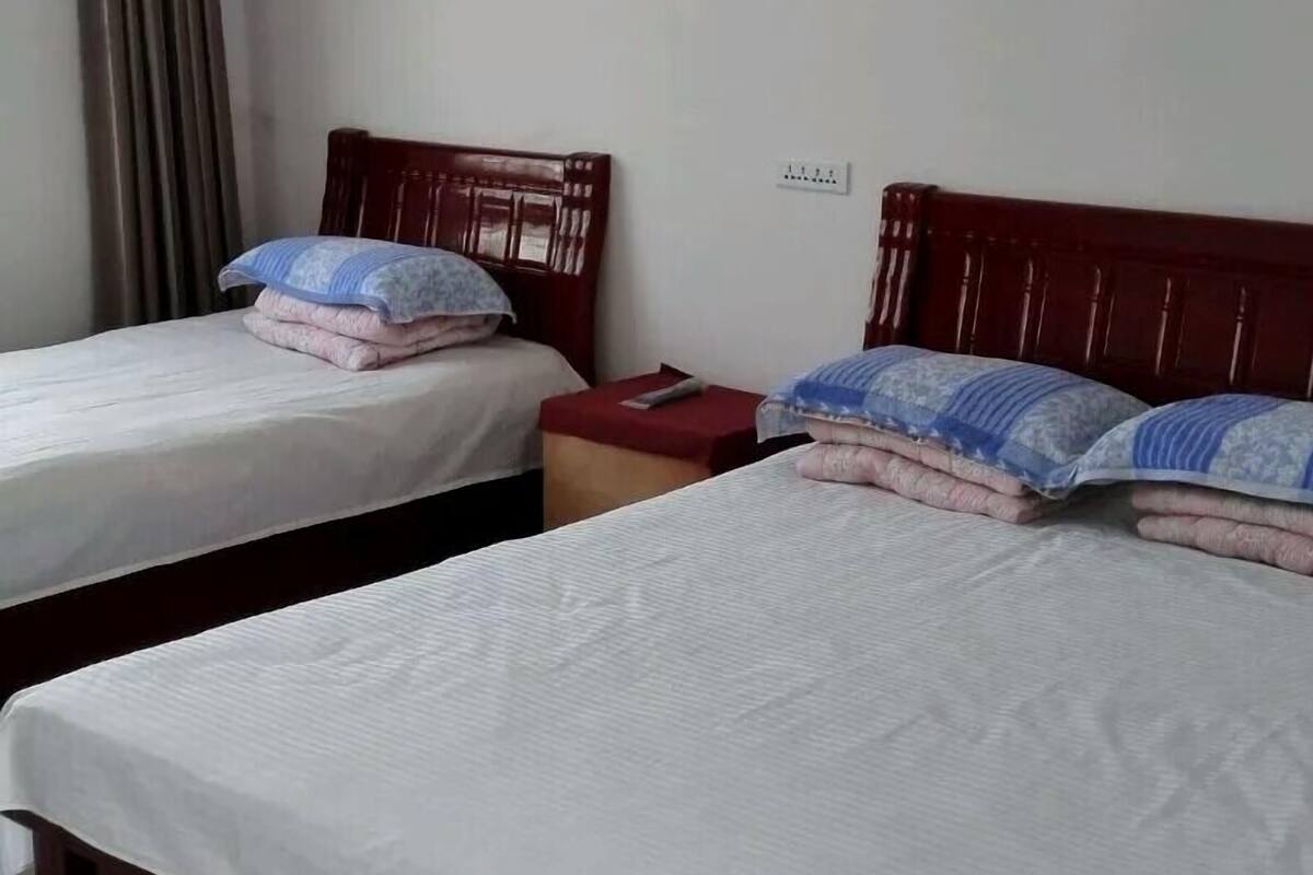 Family Twin Room, River View (Mainland China Citizen Only)