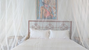 Habitación familiar, varias camas, no fumadores | Caja fuerte, wifi gratis, ropa de cama