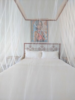 Caja de seguridad en la habitación, wifi gratis y ropa de cama 