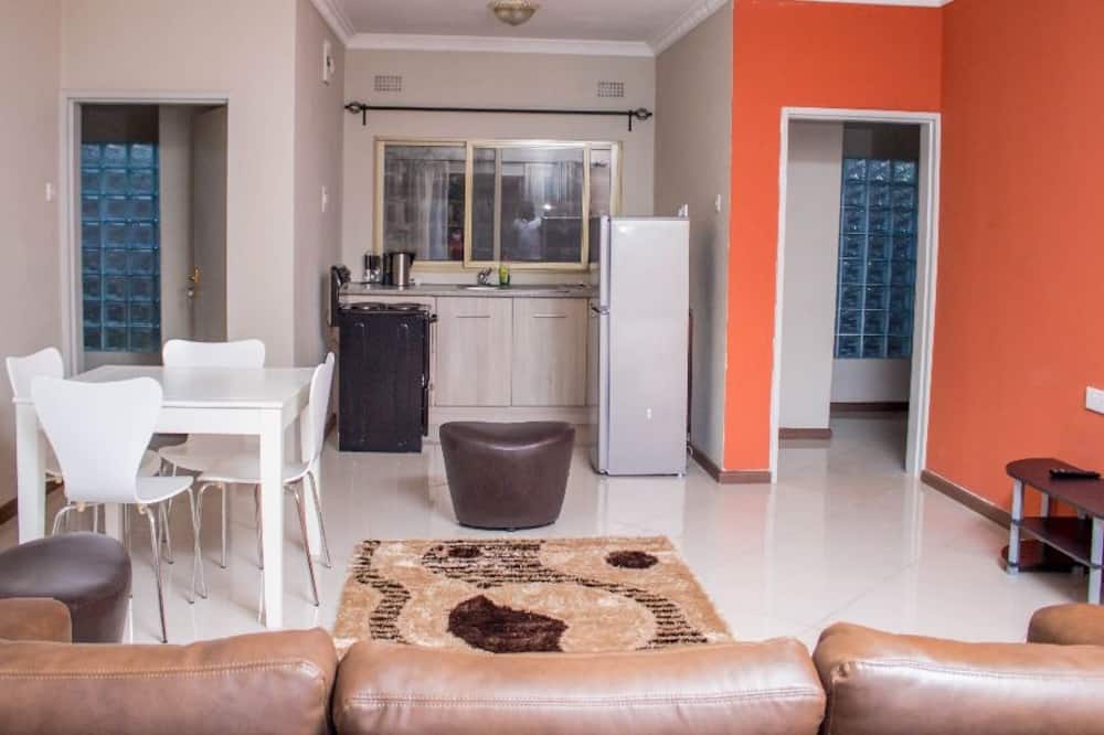 Rose Villa Lodge