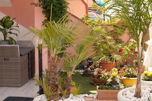 Property grounds - Greek Villa- Apartment with swimming pool (Villasimius)