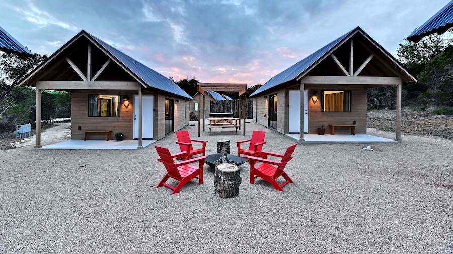 Lucky Arrow Retreat - Dripping Springs