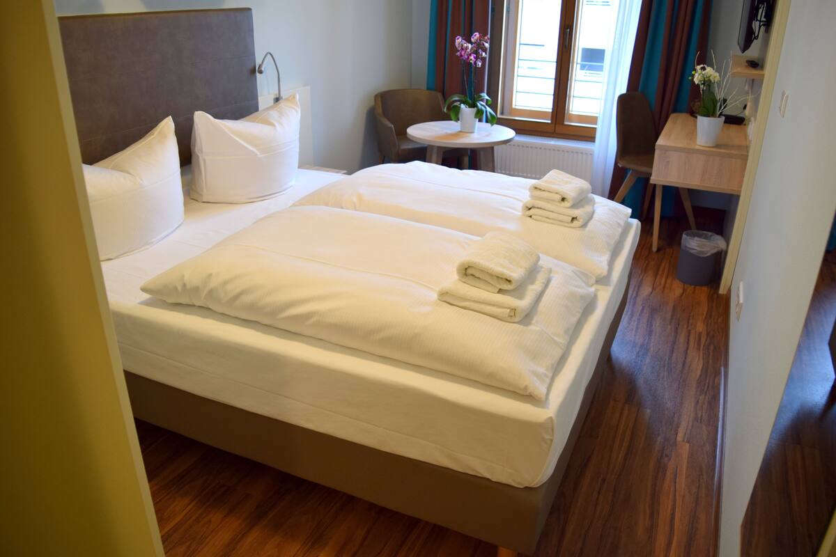 In-room safe, desk, blackout drapes, soundproofing
