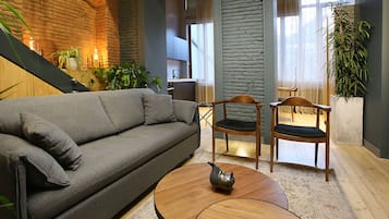 Suite exclusiva, 2 habitaciones | 1 habitación, ropa de cama de alta calidad y edredón