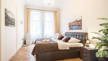 5 chambres, bureau, fer et planche Ă repasser, Wi-Fi gratuit