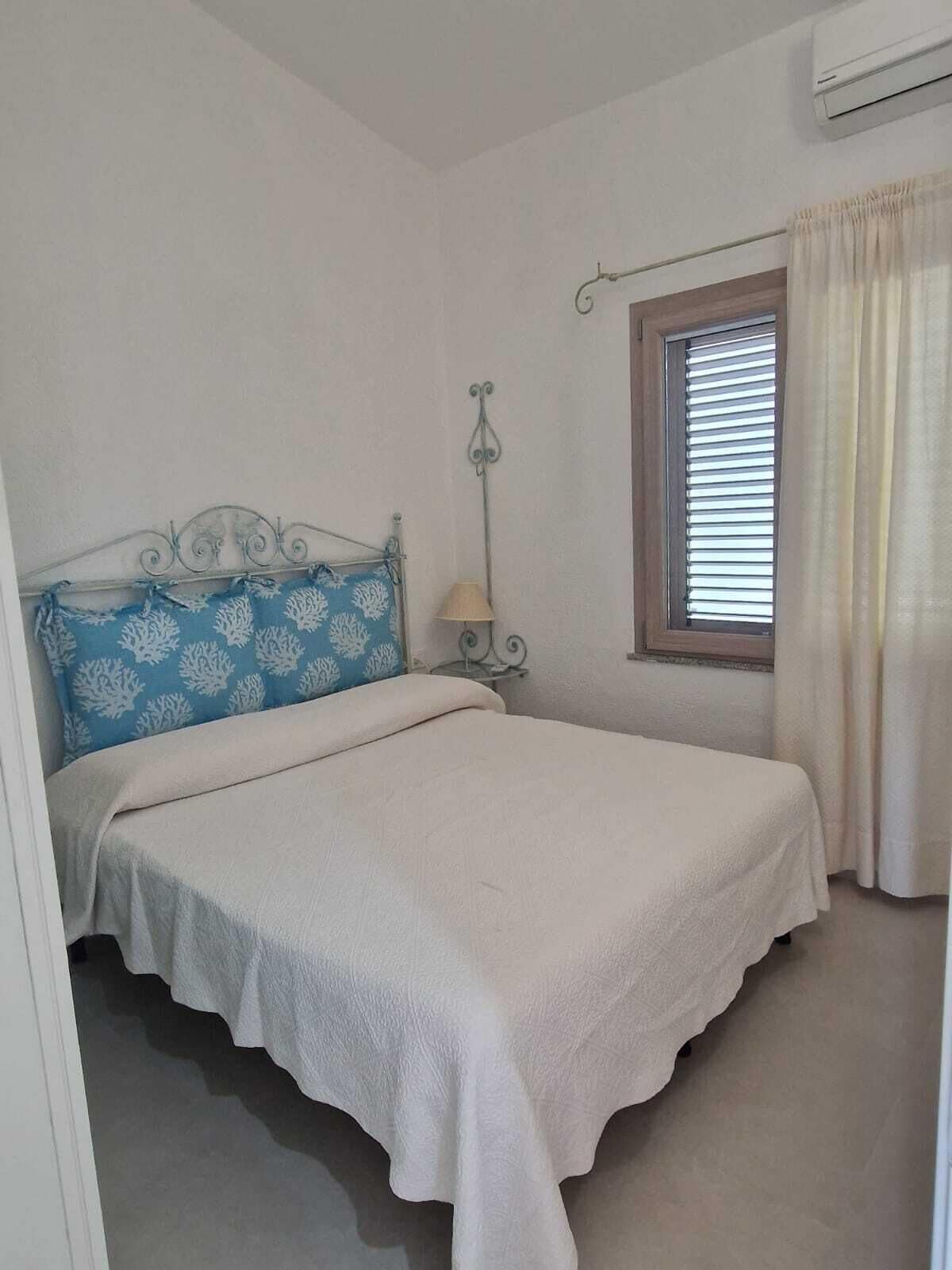 4 quartos, Wi-Fi de cortesia, roupa de cama