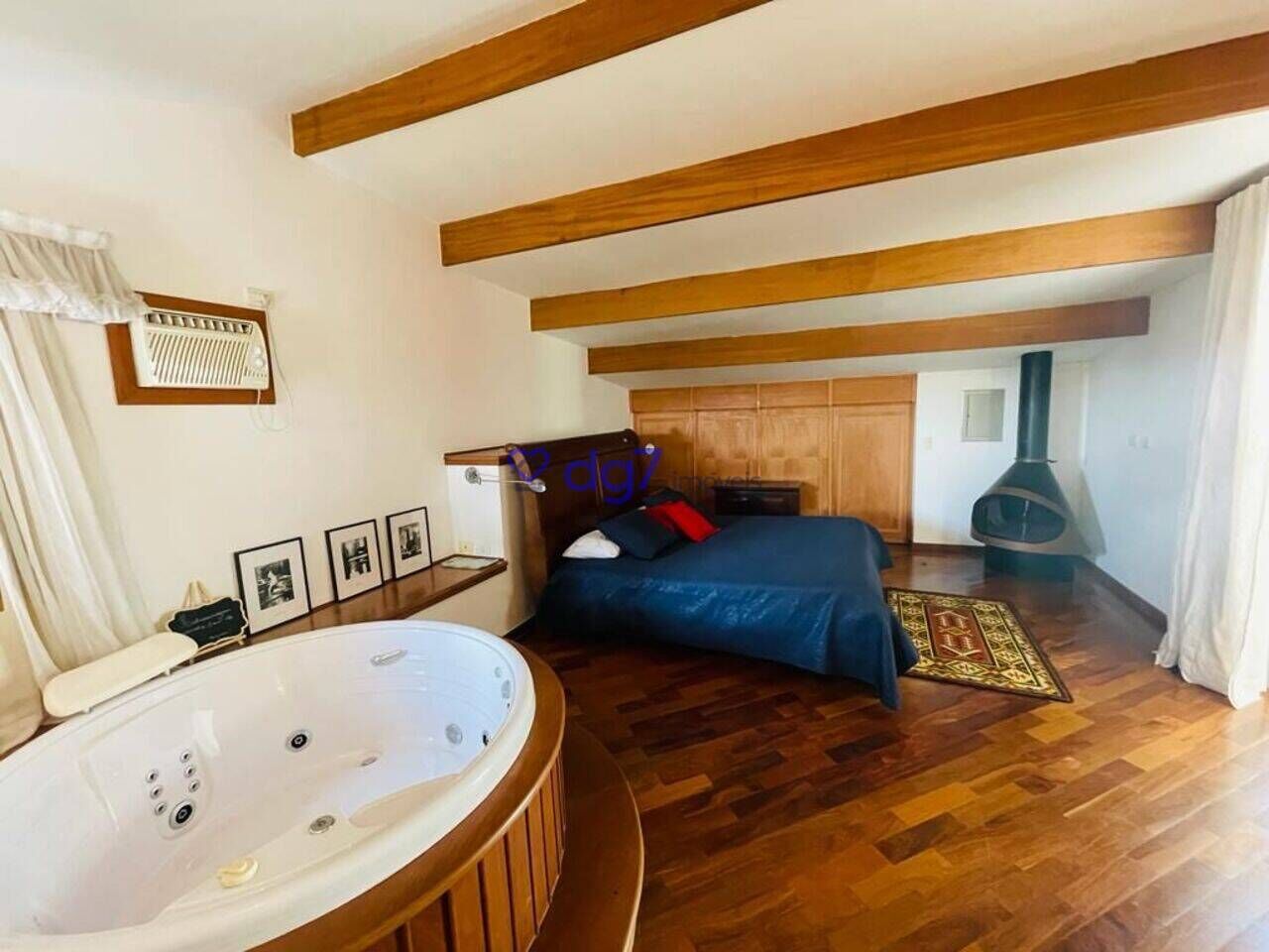 5 Schlafzimmer, Bügeleisen/Bügelbrett, Reisekinderbett, WLAN