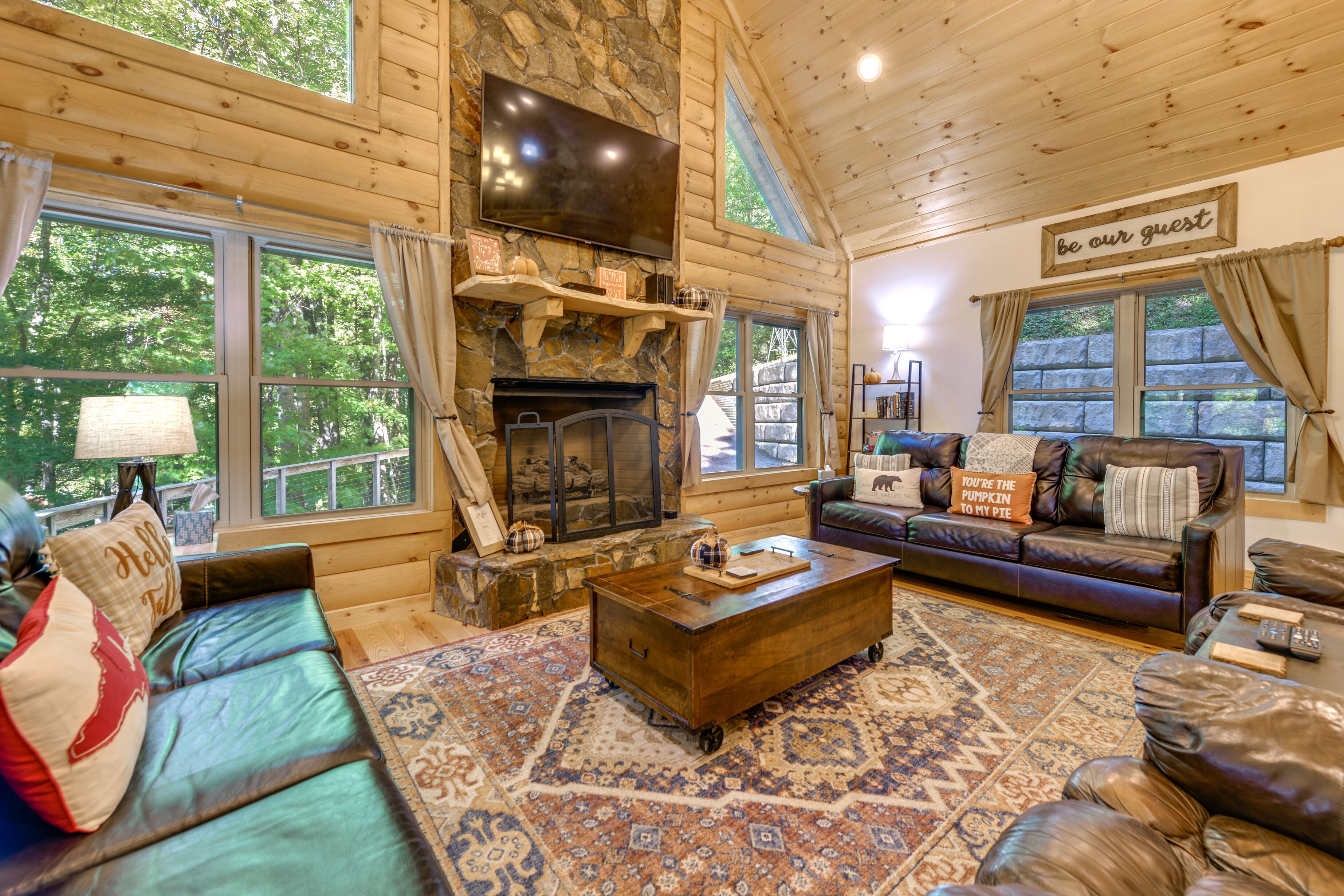 Four-Season Family Cabin w/ Hot Tub, Deck & Views!