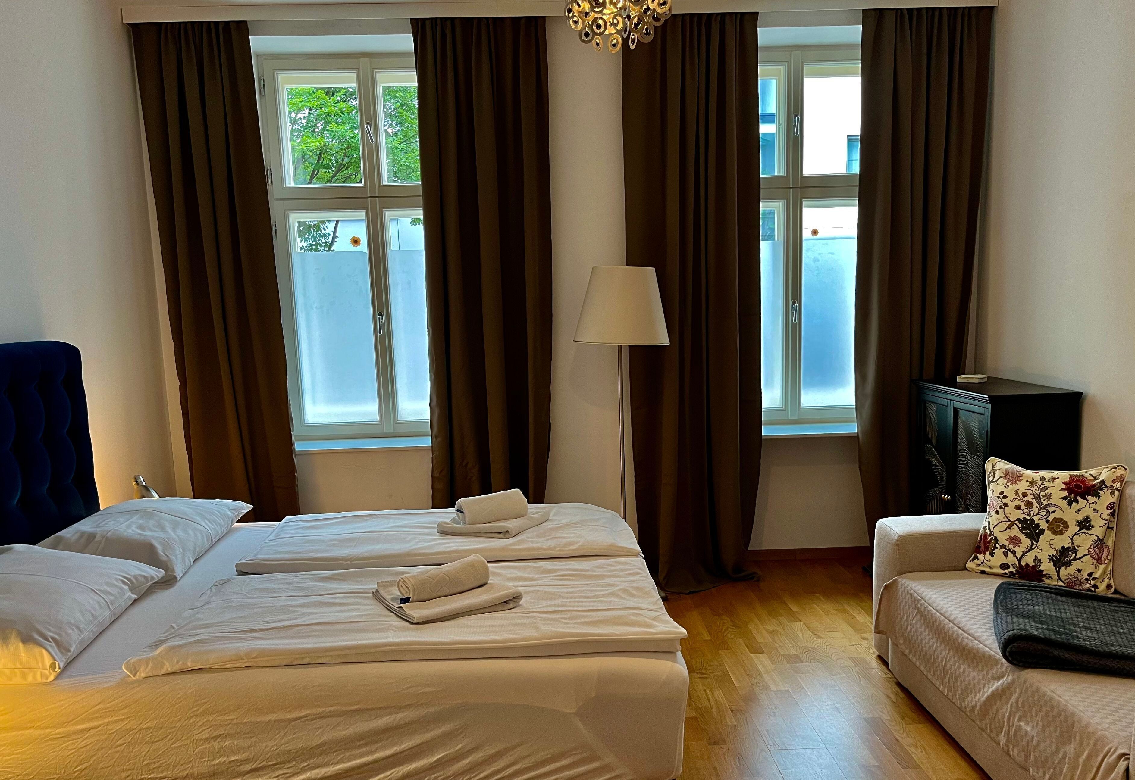 3 Schlafzimmer, Schreibtisch, Bügeleisen/Bügelbrett, kostenloses WLAN