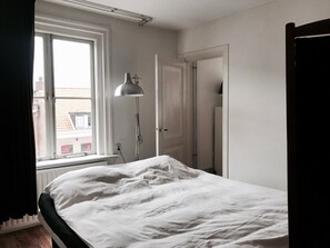 Fer et planche à repasser, Wi-Fi, draps fournis