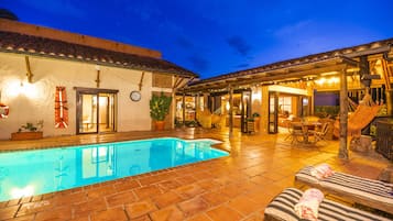 Alberca al aire libre