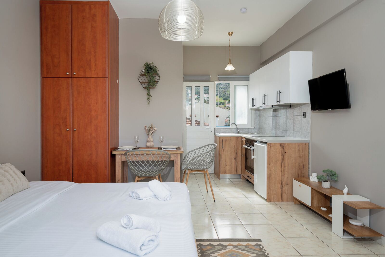 Studio (9) | Individually furnished, blackout drapes, soundproofing