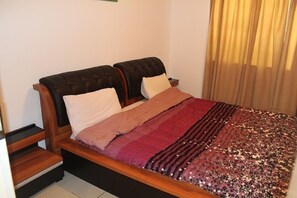 1 bedroom, in-room safe, internet, bed sheets