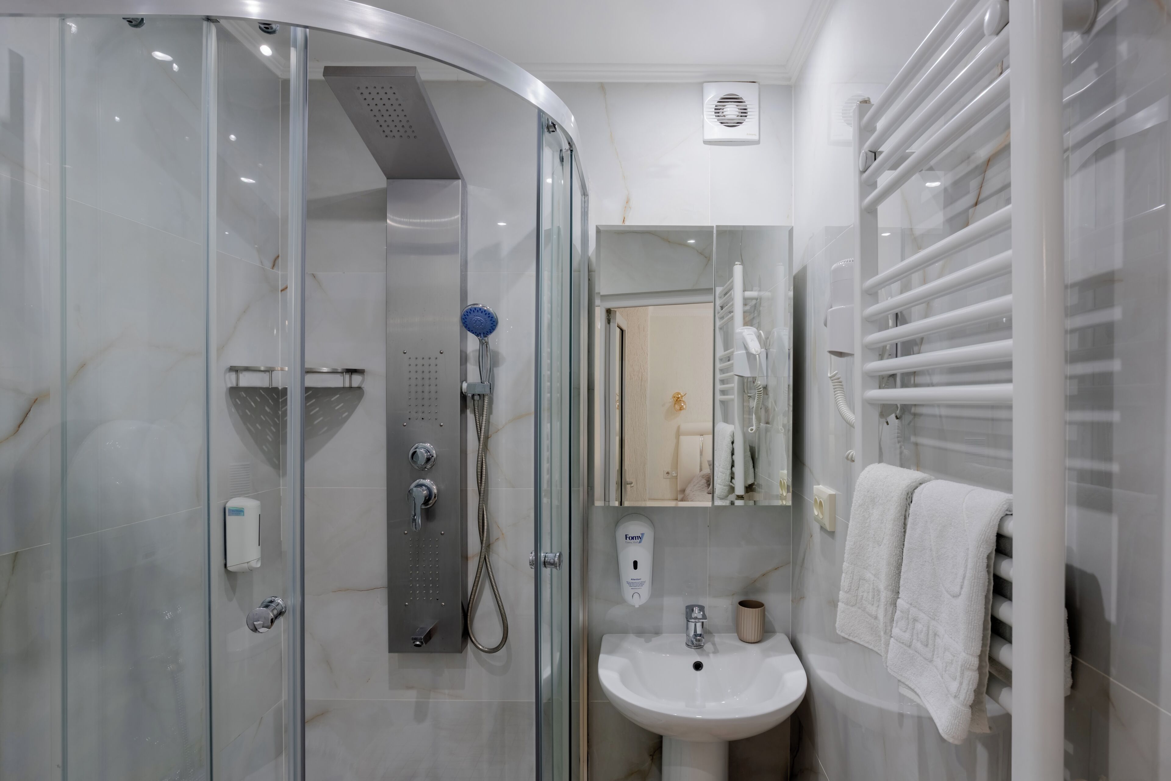 Photo - Hotel Kalyan & Spa