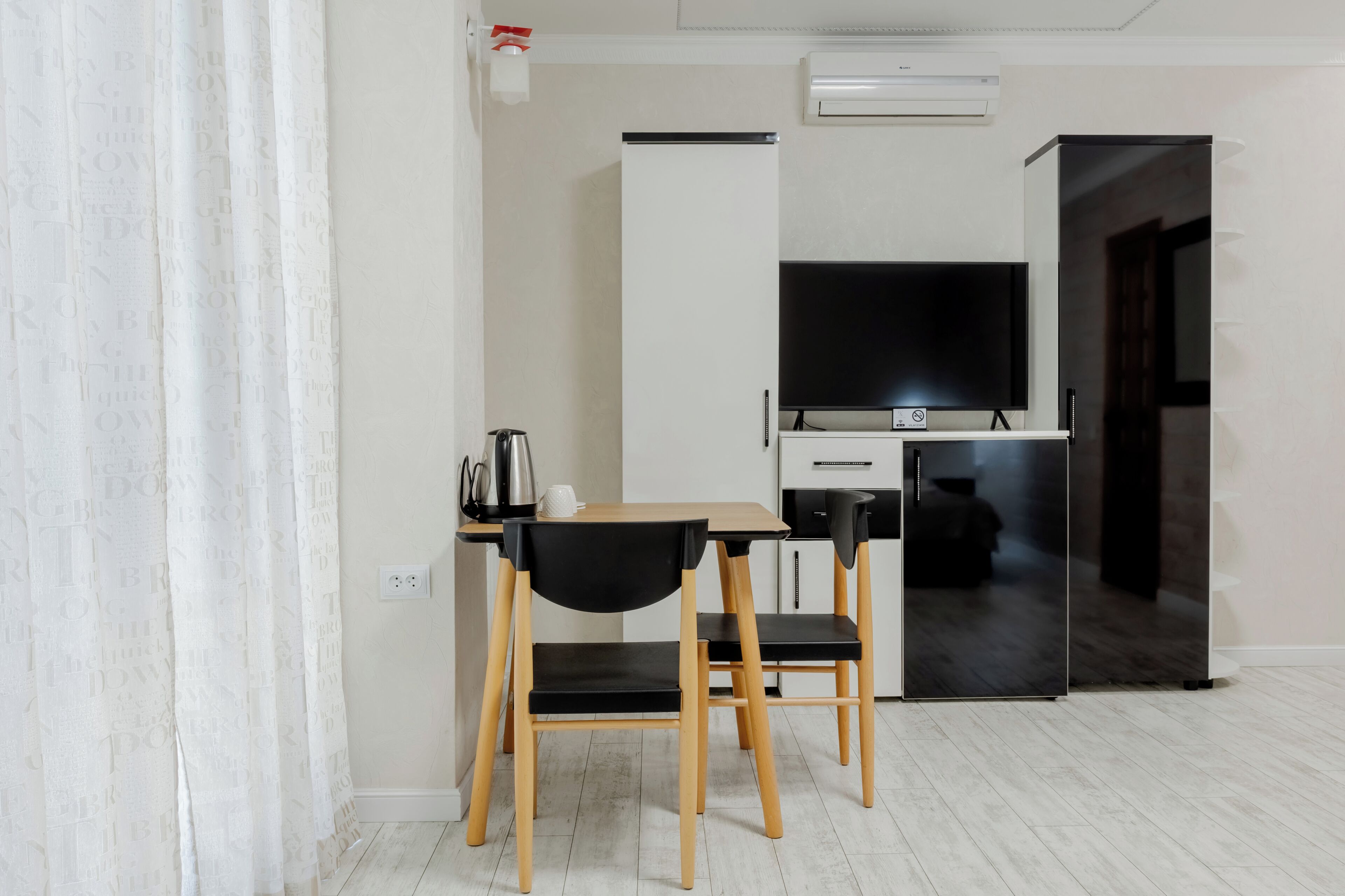 Chambre supérieure double | Literie de qualité, lit avec matelas à plateau-coussin, décor unique