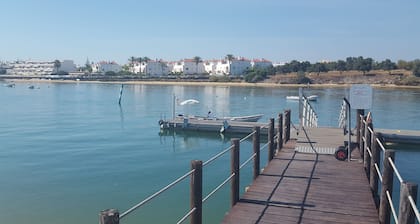 Apartamento ático frente al mar con vistas al mar
