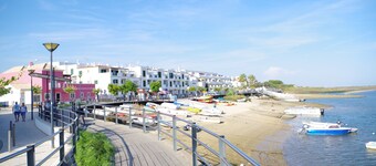 Beachfront Penthouse Apartment with fantastic sea views