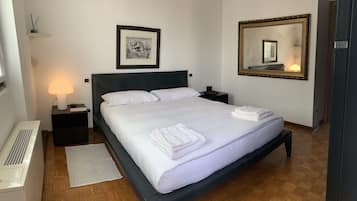 ميني بار ومكتب وأسرّة أطفال/رضّع (مجانًا) وواي فاي مجانًا