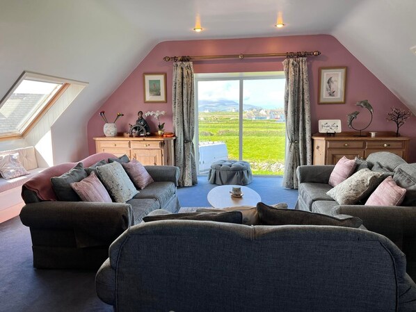 Interior - Harbour House (Castlegregory)