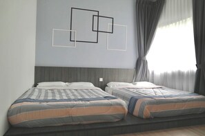 3 bedrooms, iron/ironing board, internet