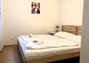 1 Schlafzimmer, Schreibtisch, Bügeleisen/Bügelbrett, kostenloses WLAN