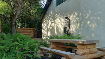 Comfort Apartment, Multiple Beds, Non Smoking, Courtyard View (Natali) | Terrace/patio