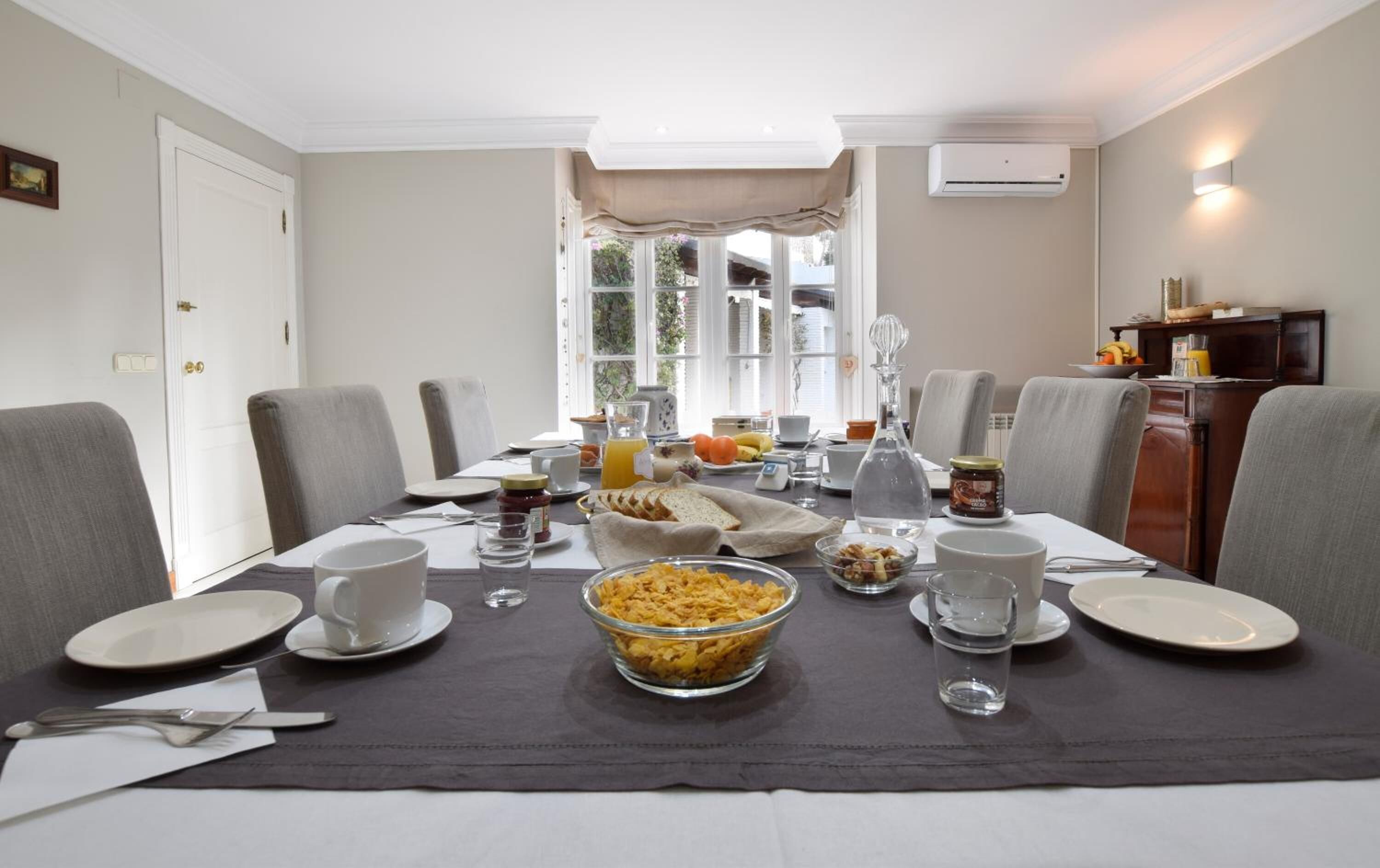 Photo - Villa Antumalal B&B