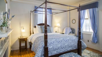 Daniel Stebbins Room #2 | Premium bedding, pillowtop beds, individually decorated