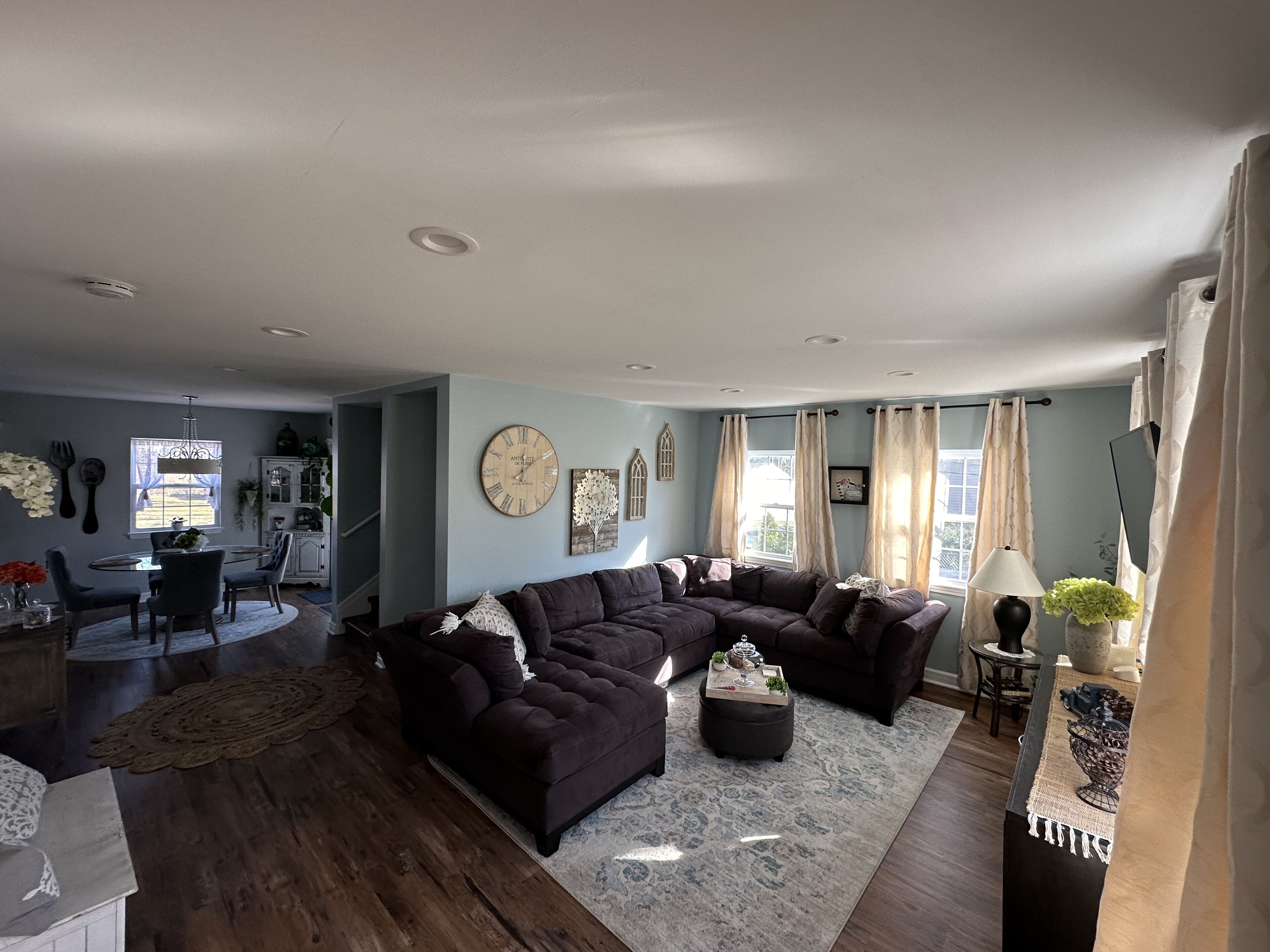 Smart-TV, peis, videospill og DVD-spiller