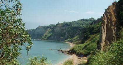 Ampeli Holiday House, a paradise next to the beach
