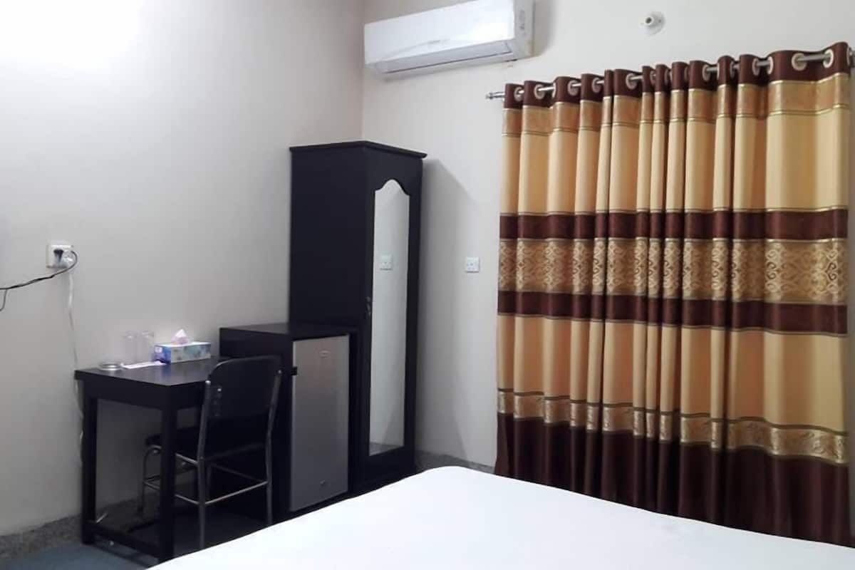 Deluxe Room, 1 Double Bed, Non Smoking, Garden View