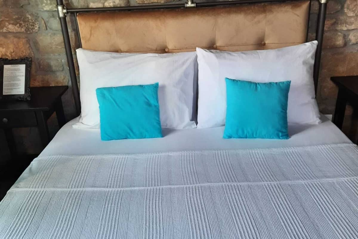 Chambre Double Standard | Minibar, lits bébé (gratuits), Wi-Fi gratuit, draps fournis