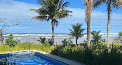 Haus am Meer mit 5 Suiten, Pool, 3 Zimmern, Wohnanlage