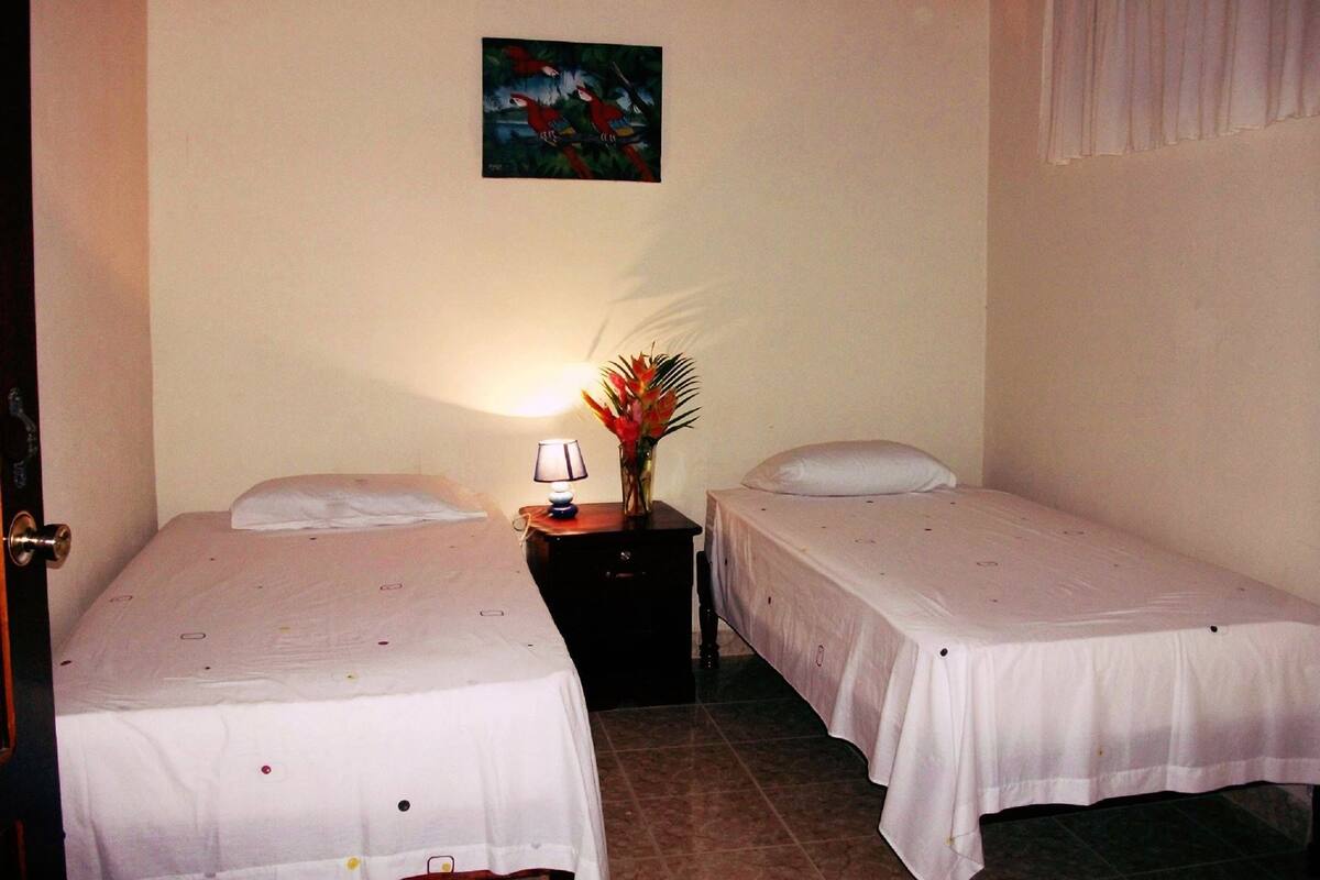 Economy Twin Room