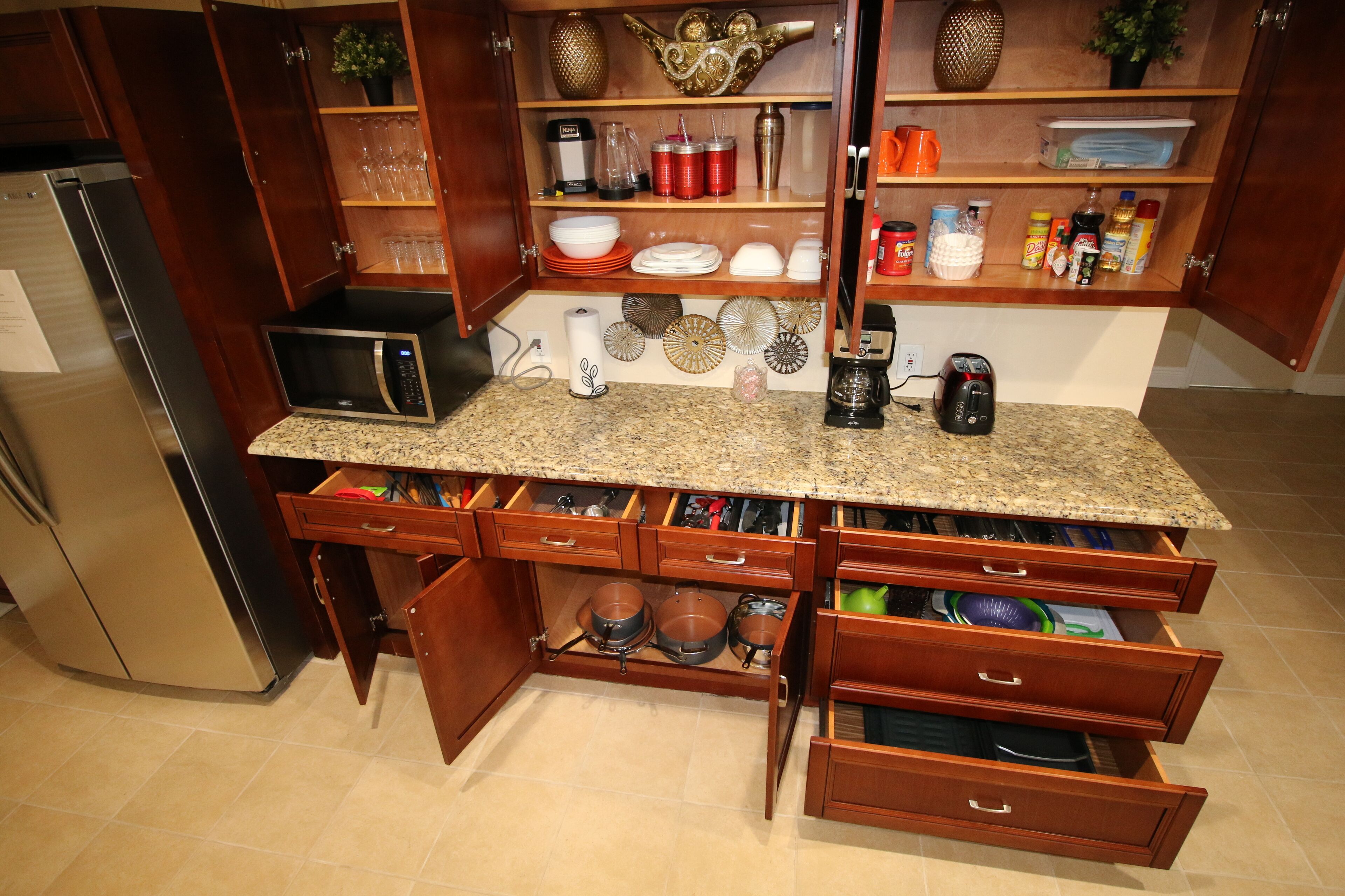 Home sweet home near New Orleans, 5BR & 12 beds