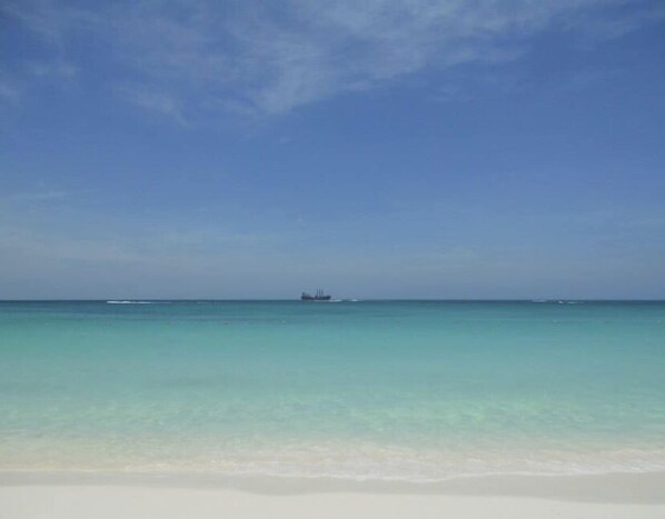 Beach - Caribbean Cozy Cove (Paradera)