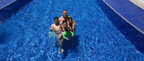 Piscine extérieure