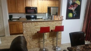 Fridge, microwave, oven, stovetop - Beautiful Condo in Northeast Phoenix 2 Car Garage (Phoenix)