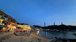 Restaurant - Bali Holiday Resort (Lamma Island)