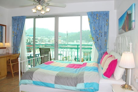 Sea View Balcony Deluxe Double Room | In-room safe, individually decorated, individually furnished