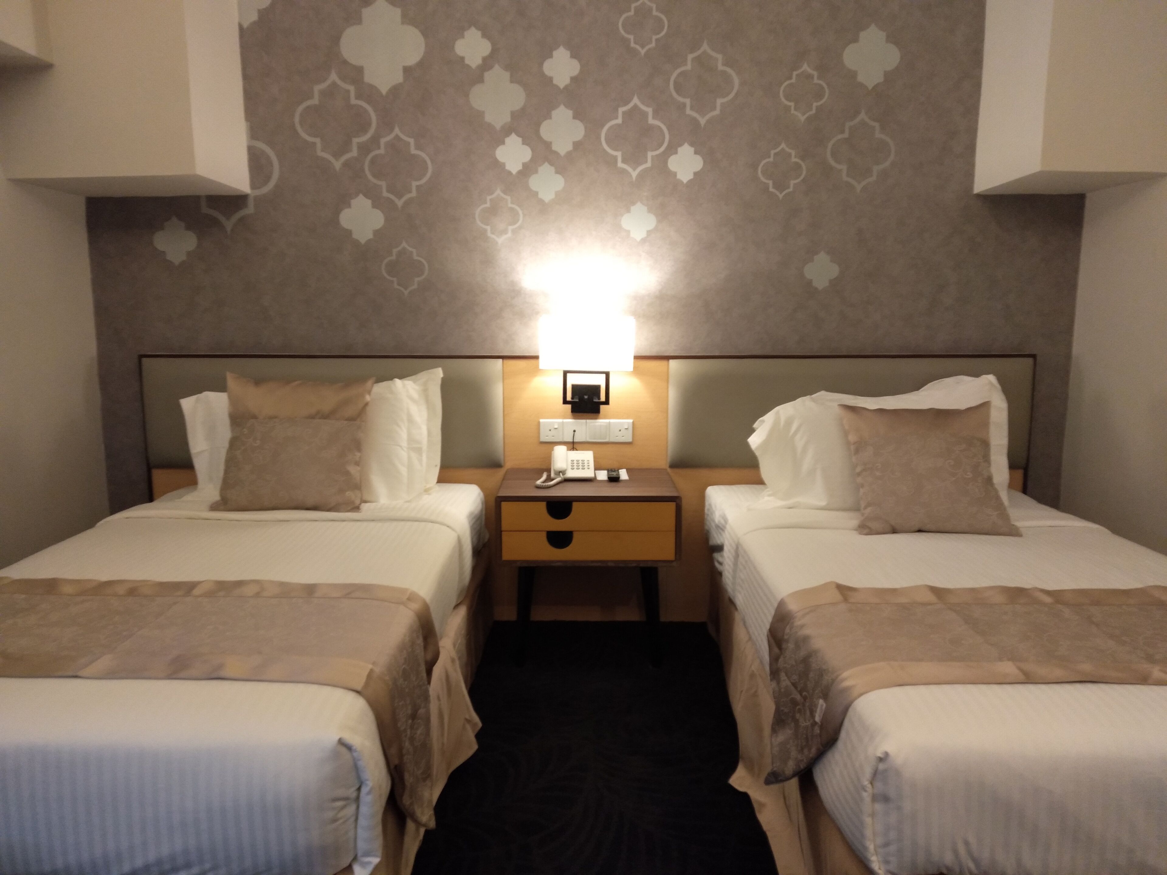 superior twin room, 2 single beds, no windows | premium bedding, minibar, in-room safe, individually furnished
