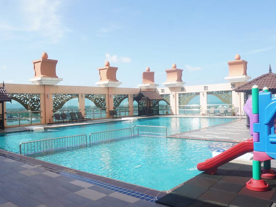 Outdoor pool, pool umbrellas