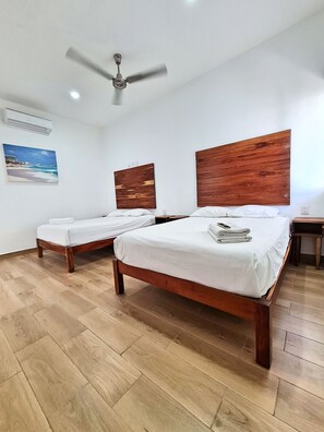 Caja de seguridad en la habitación y cortinas blackout 