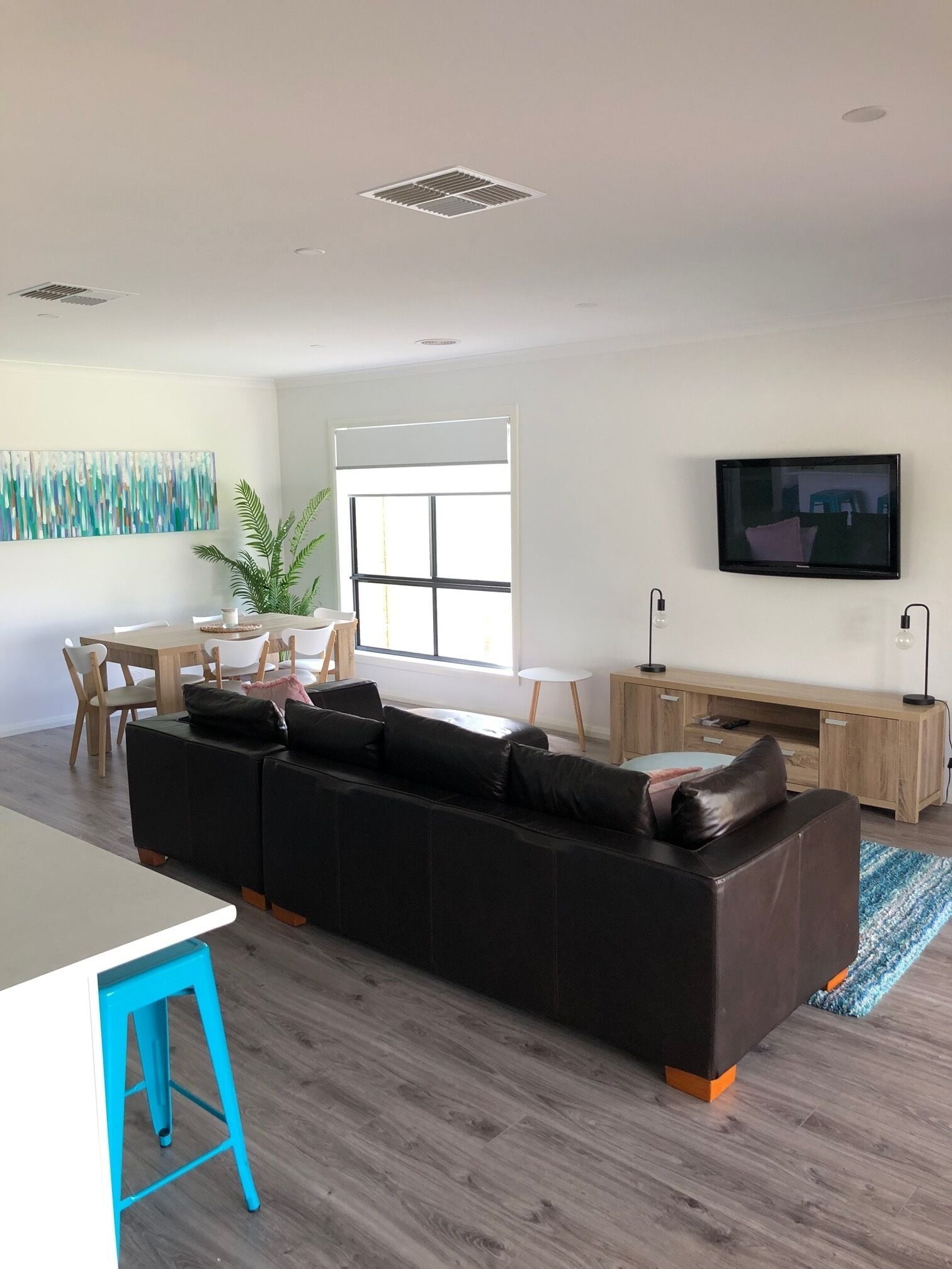 Must love Bundalong Shack