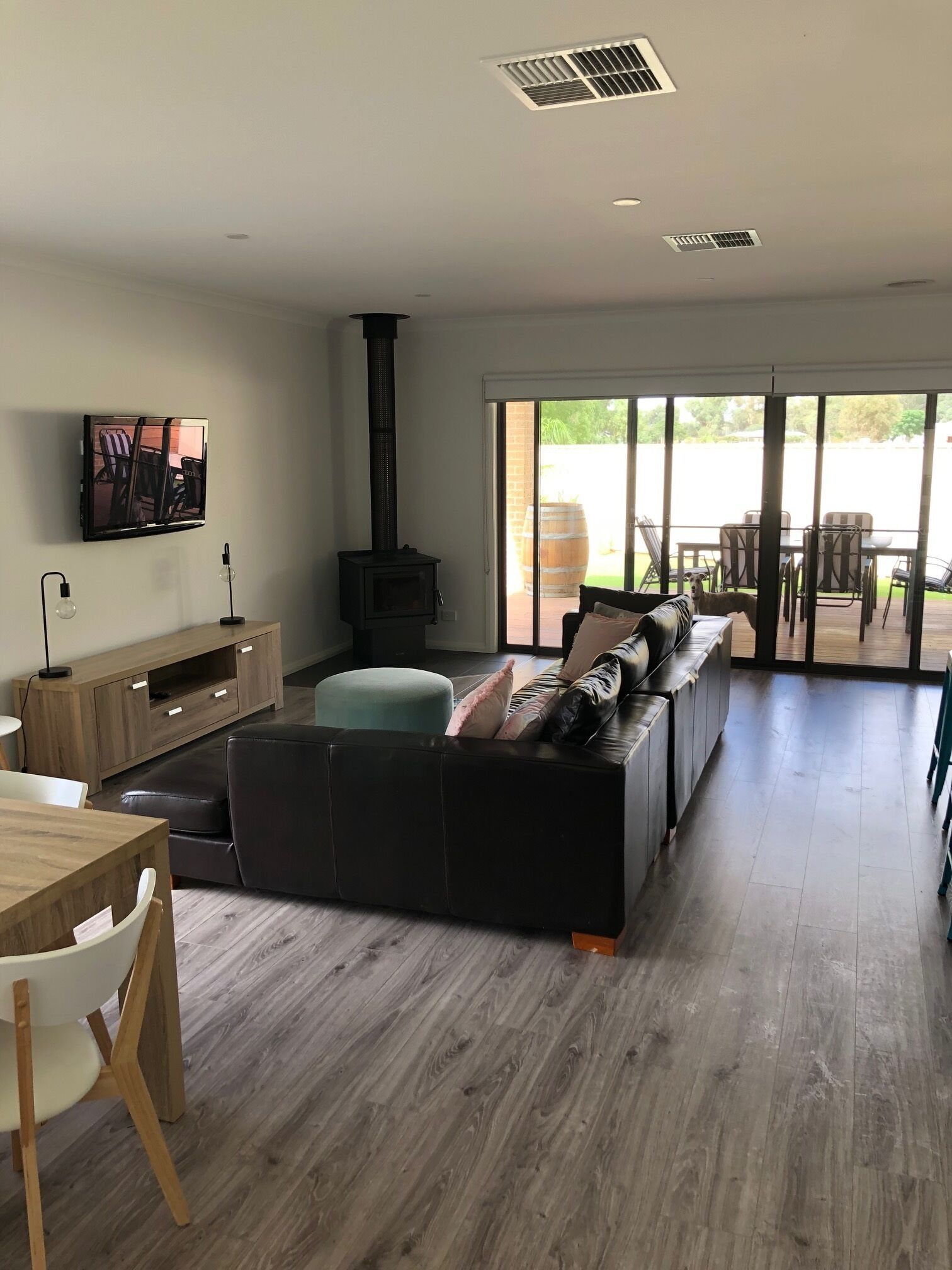 Must love Bundalong Shack